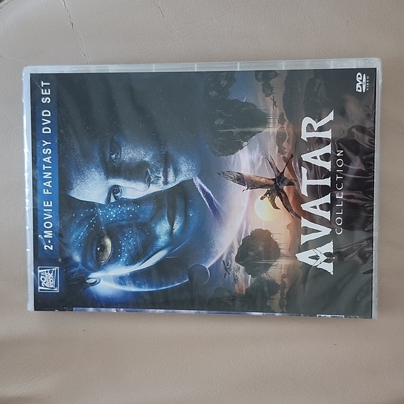 New 2 movie fantasy DVD set Avatar - Picture 1 of 2